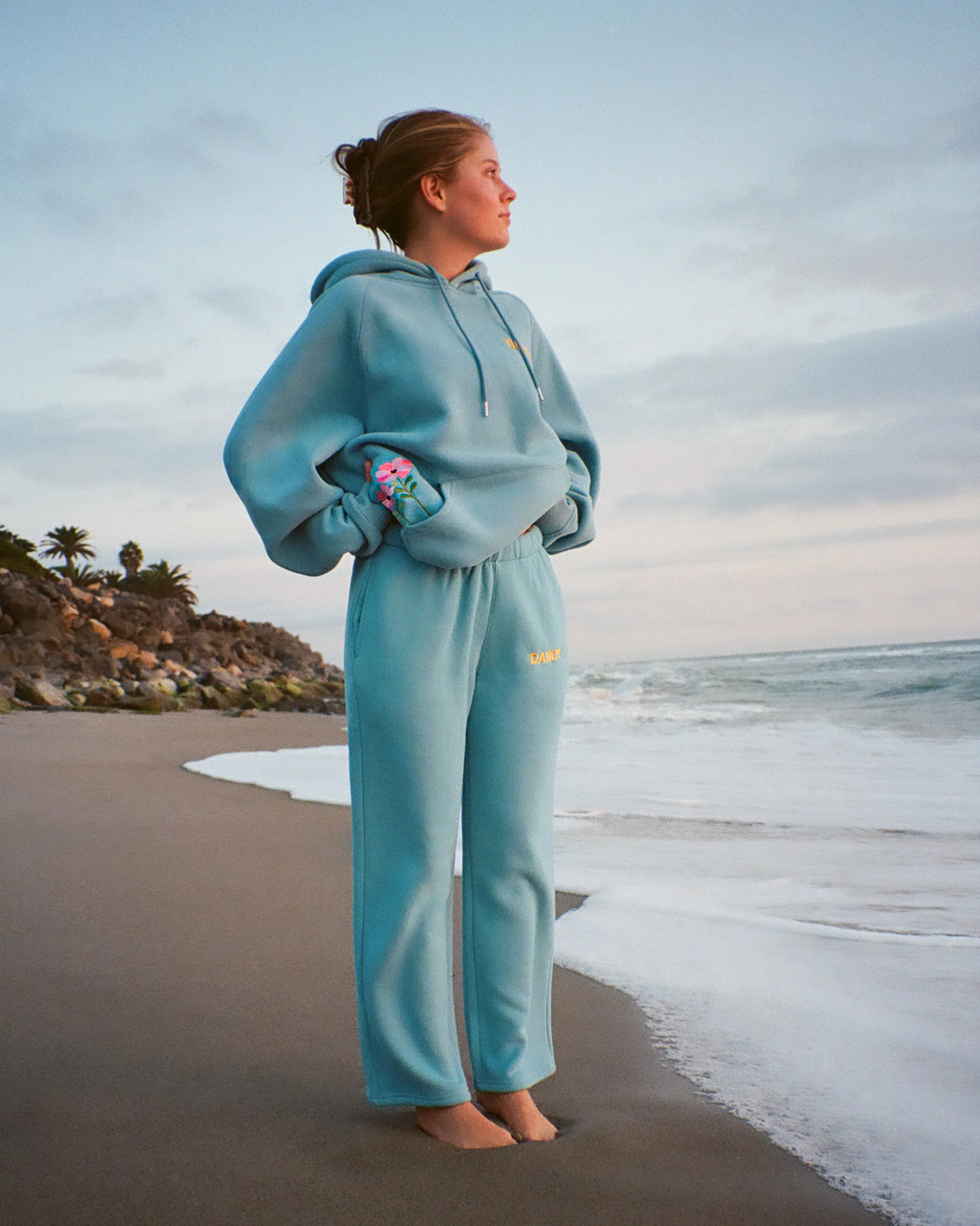 "Gift Giving" Sweatpants in Blue - Image 5