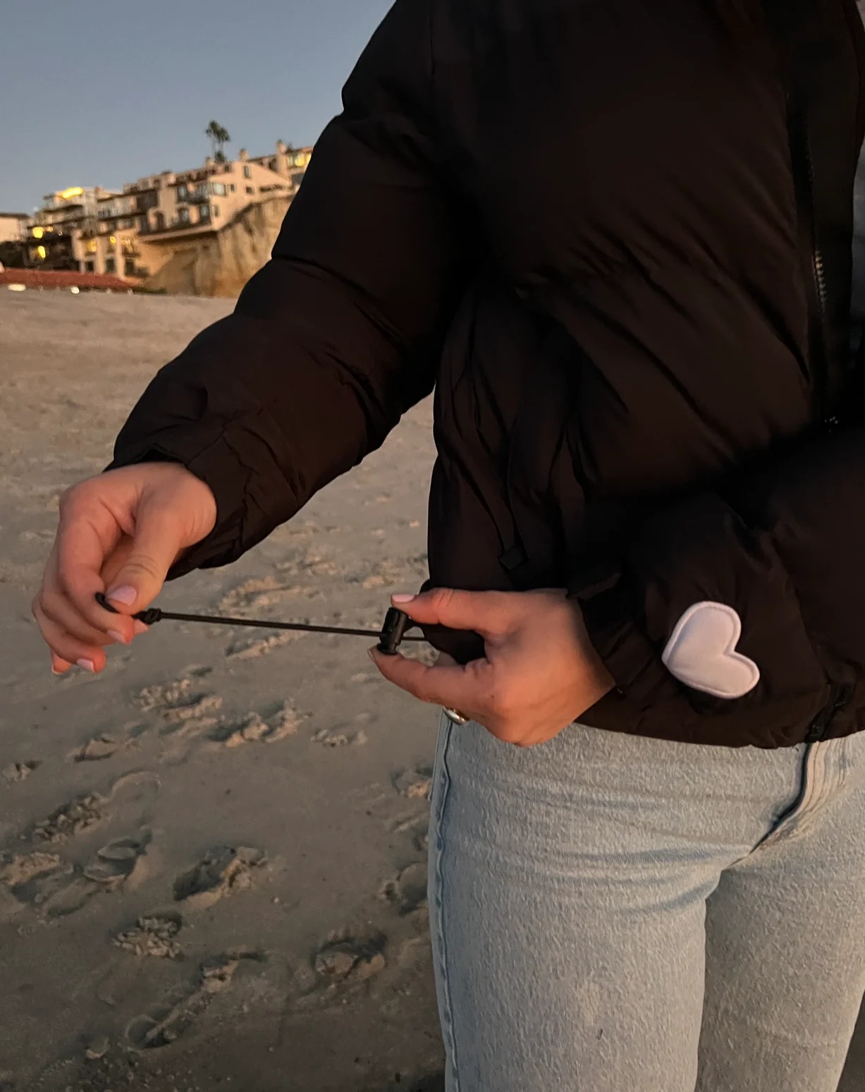 "Heart on My Sleeve" Puffer Jacket in Black - Image 7
