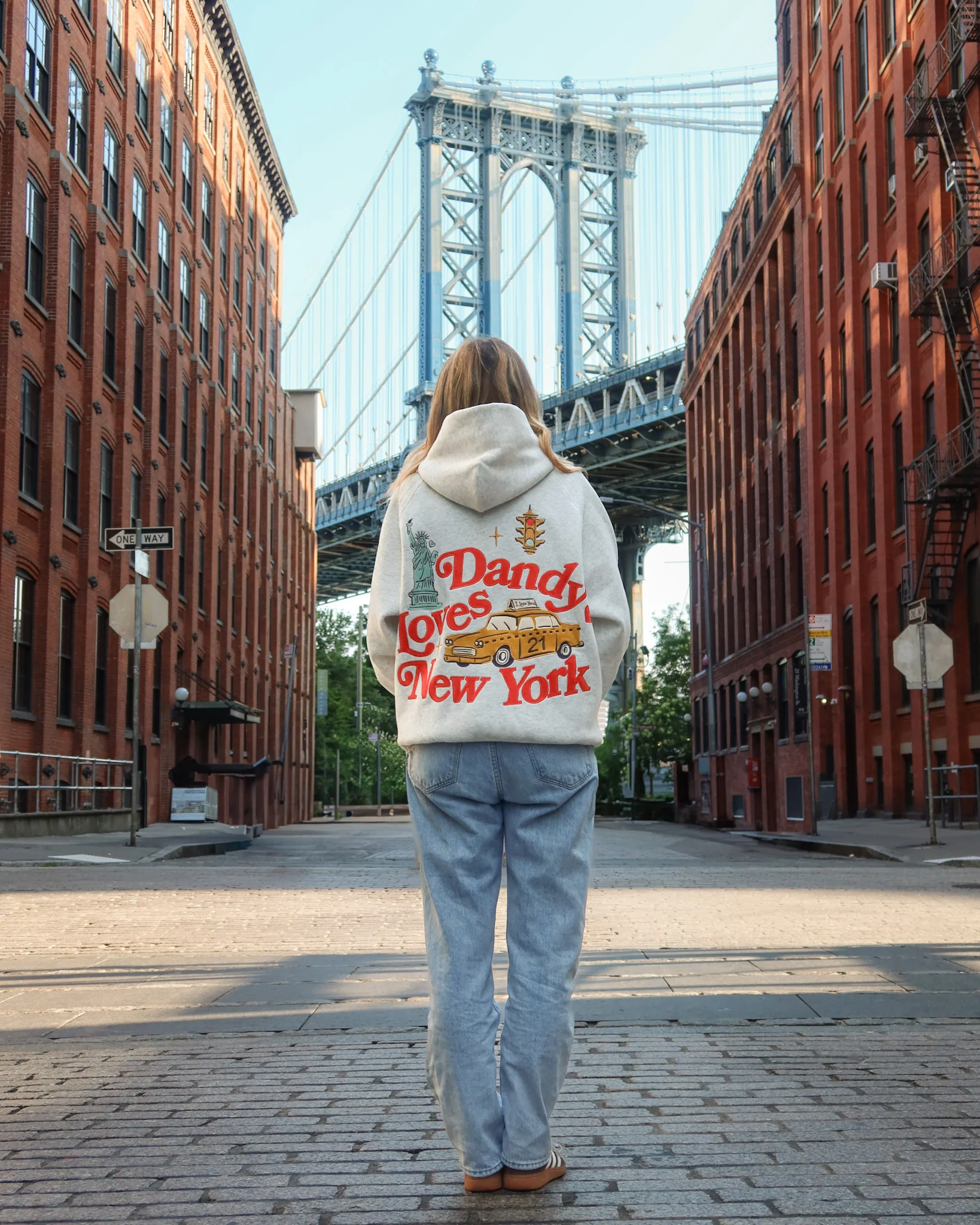 "New York" Oversized Lux Hoodie in Heather Gray - Image 4