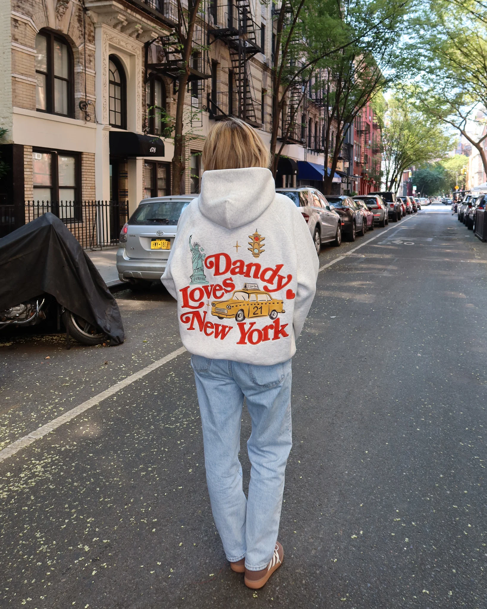 "New York" Oversized Lux Hoodie in Heather Gray - Image 9